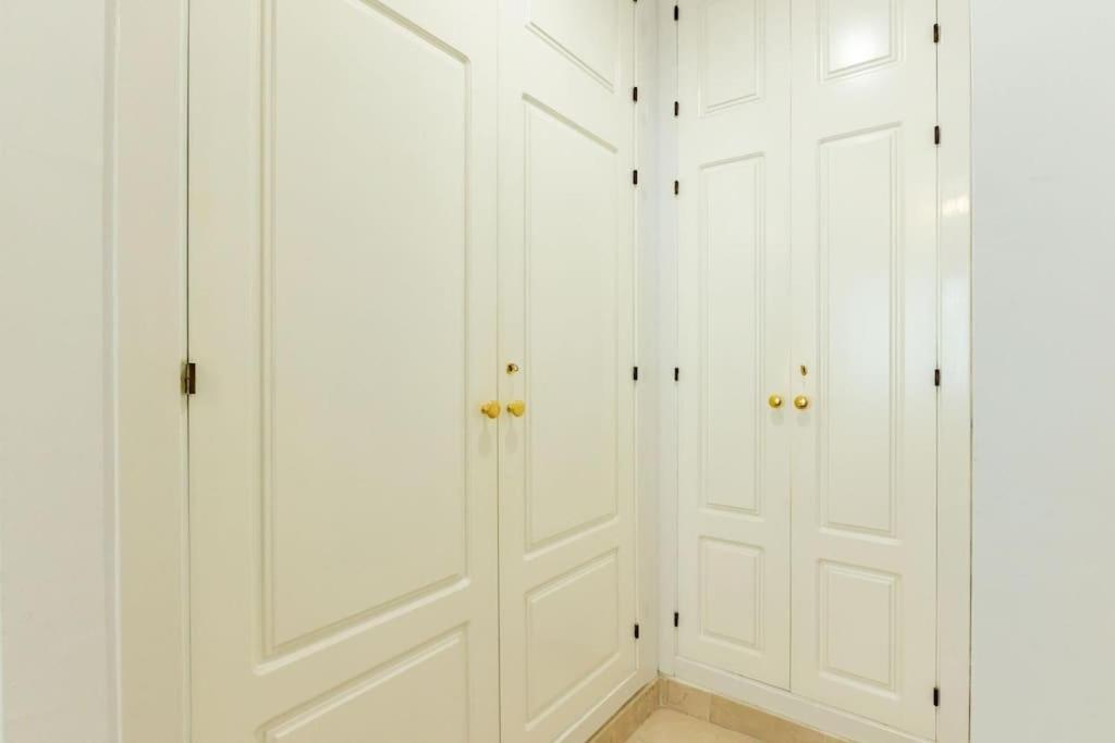 Imperial Central Suite By Valcambre Seville Ngoại thất bức ảnh