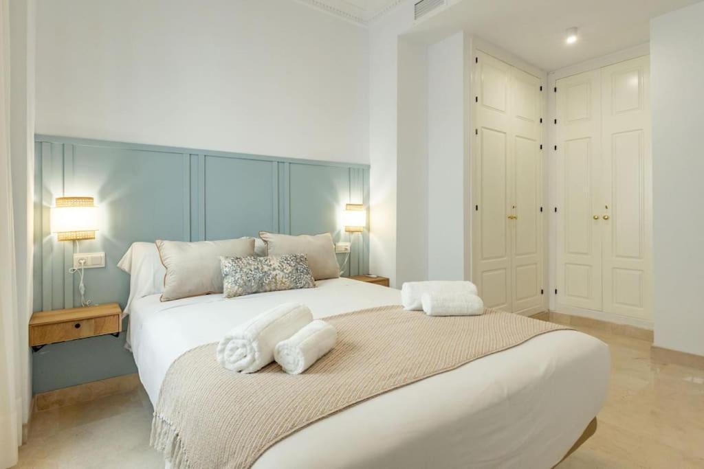 Imperial Central Suite By Valcambre Seville Ngoại thất bức ảnh